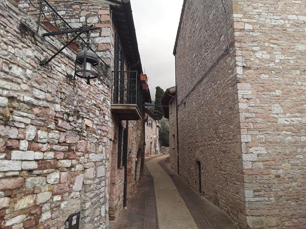 Bed and Breakfast Vico Del Poeta Asís Exterior foto
